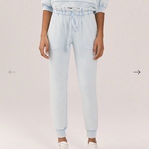 NWOT Something Navy Meghan Paperbag Sweatpants, Size M